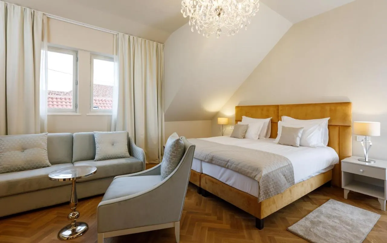 Heritage Hotel Santa Lucia Σπλιτ