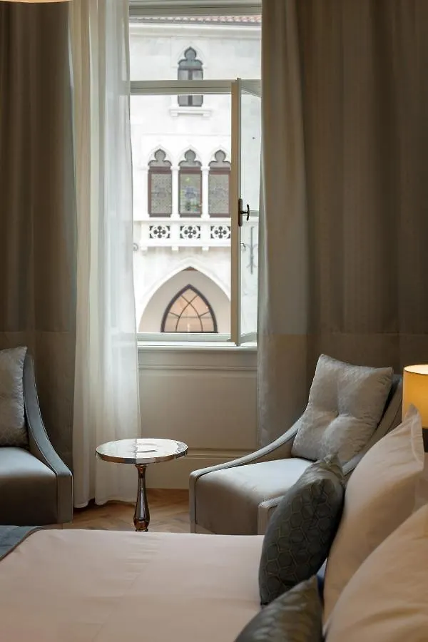 Heritage Hotel Santa Lucia Split 4*,  Croatia
